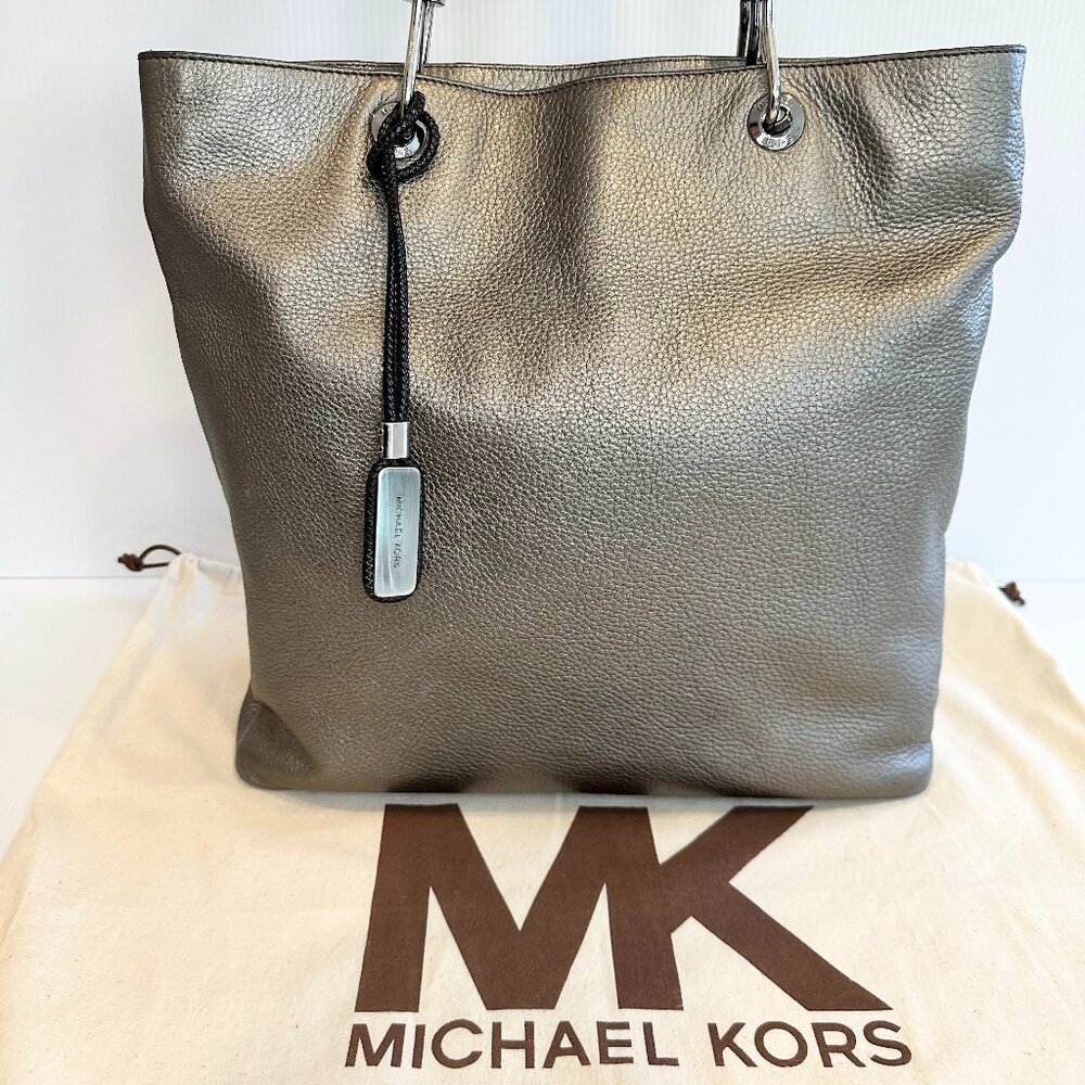 Michael Kors Collection Skorpios Tote Pewter Metallic Pebbled Leather Y2K